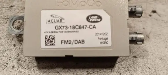 Jaguar XE Aerial antenna amplifier GX7318C847CA