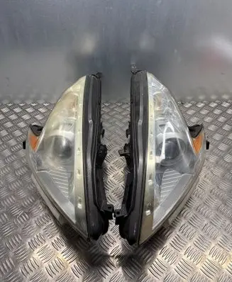 Nissan 370Z Headlights/headlamps set 