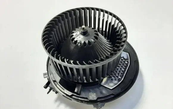 Volkswagen PASSAT B8 Heater fan/blower 5WB819021 5Q0907521F
