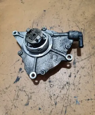 Hyundai H-1, Starex, Satellite Vacuum pump 288104A402
