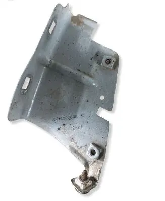 Renault Master III Fender mounting bracket 641C20003R