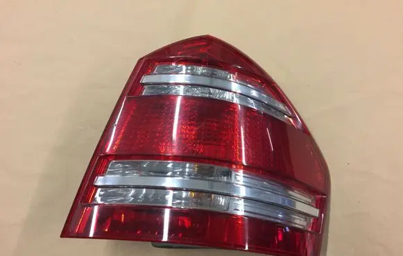 Mercedes-Benz GL X164 Rear/tail lights A1648204264
