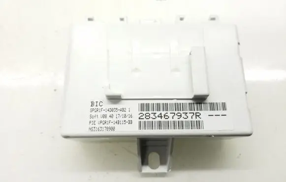 Renault Clio IV GPS navigation control unit/module 283467937R