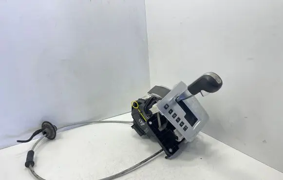 Opel Zafira B Gear shifter/selector 13142071