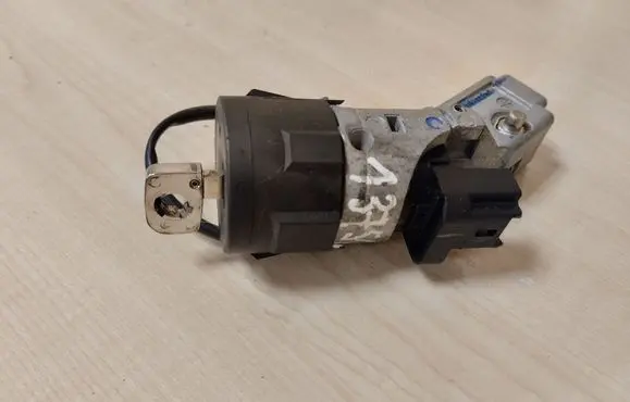 Peugeot 407 Ignition lock 9663123280