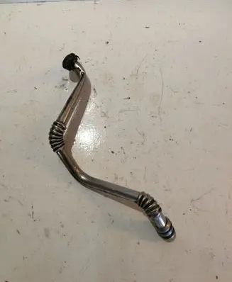 Volvo S40, V40 Turbo turbocharger oiling pipe/hose