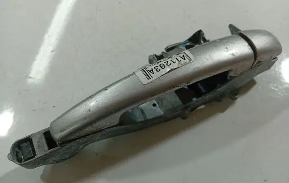 Peugeot 207 Front door exterior handle 