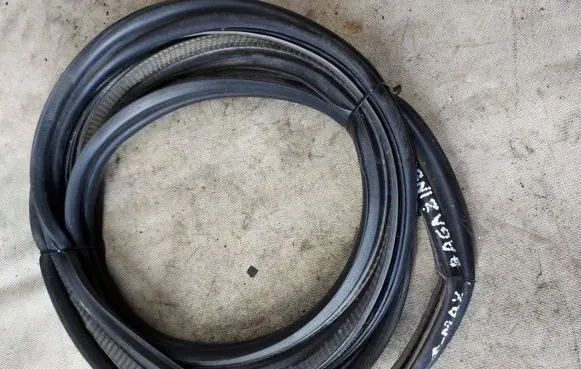 Ford S-MAX Trunk rubber seal (body) 