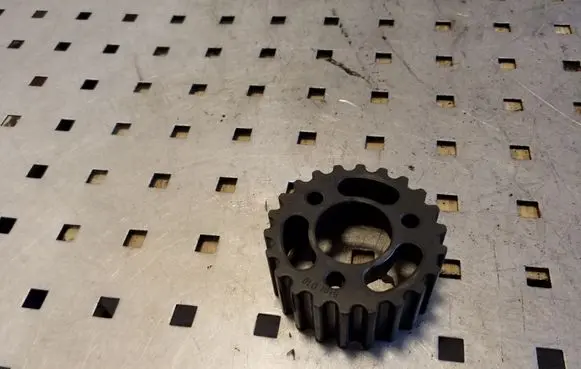 Skoda Superb B6 (3T) Fuel pump gear (pulley) 03L130111E