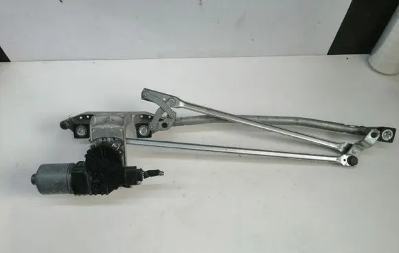 Ford Focus C-MAX Front wiper linkage and motor 3M5117504AG 3M5117508AA