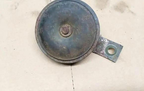 Nissan Primera Horn signal