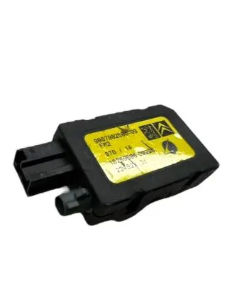 Citroen C4 II Picasso Aerial antenna amplifier 9807982580 22492X01 10269586