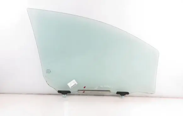 Toyota Yaris Front door window glass four-door 