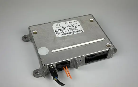 Mercedes-Benz C W203 Bluetooth control unit module A2118702726 DM70363037