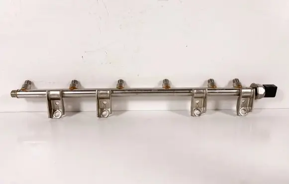 BMW 3 E92 E93 Fuel main line pipe 7535897 13537535897
