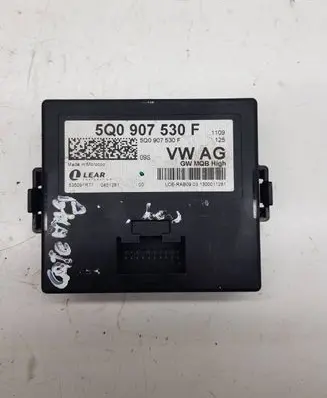 Volkswagen Golf VII Gateway control module 5Q0907530F