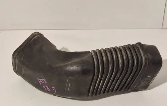 BMW X3 E83 Air intake duct part 3400204 11564310 3402850