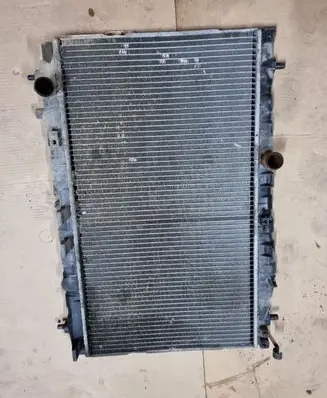 Hyundai Trajet Coolant radiator NOCODE