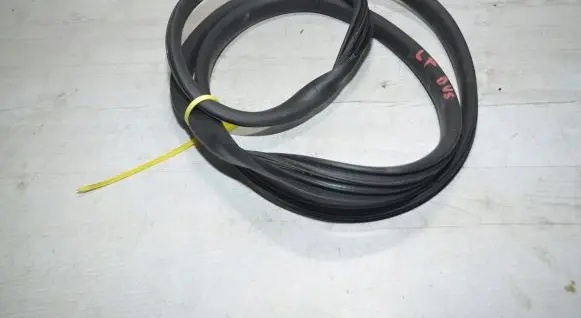 Dacia Duster II Rear door rubber seal (on body) 73860000
