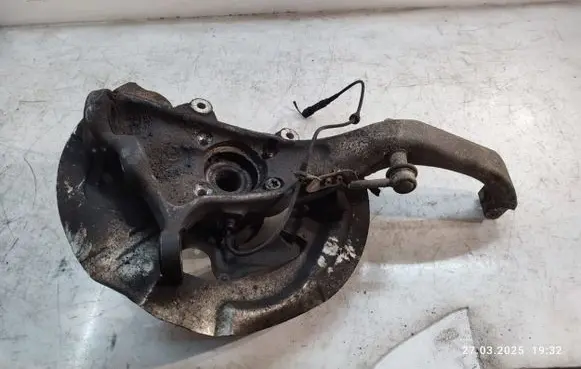 BMW X5 F15 Front wheel hub