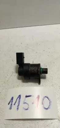 Mercedes-Benz E W211 Fuel pressure sensor A6460740284 6460740284