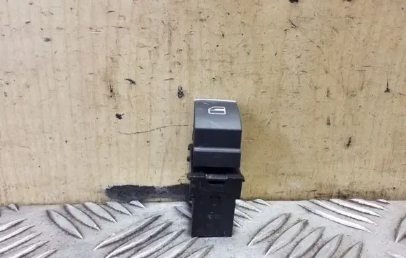 Volkswagen PASSAT CC Electric window control switch 5K0959855