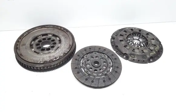 Volvo V70 Clutch set kit 415022010 324033010