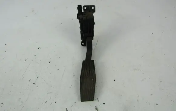 Opel Vectra C Accelerator pedal position sensor 9186724