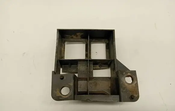 Volkswagen Crafter Front bumper mounting bracket A9068850263