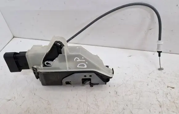 Peugeot Rifter Front door lock 163433 163943581 1308N159316
