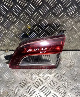 Subaru Outback (BS) Tailgate rear/tail lights