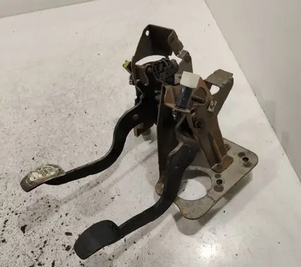Renault Espace - Grand espace IV Pedal assembly 8200139603