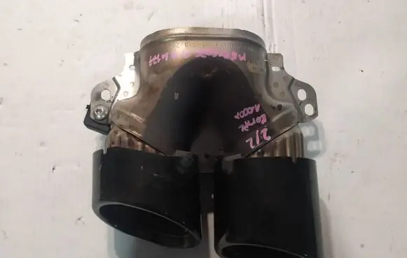 Mercedes-Benz GLA H247 Muffler ending A0004901600
