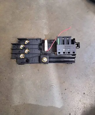Mercedes-Benz E W211 Fuse module 2115452301