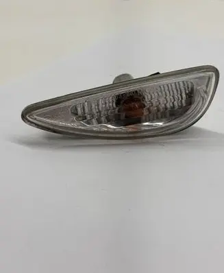 KIA Ceed Front fender indicator light 92303