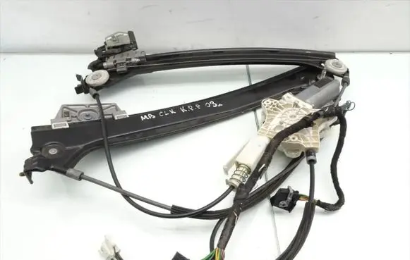Mercedes-Benz CLK AMG A208 C208 Front door window regulator with motor 0130821921
