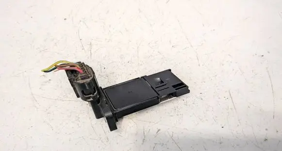 Subaru Forester SG Mass air flow meter 22680AA360 AFH70M59A