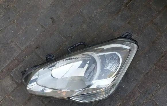 Citroen Berlingo Headlight/headlamp 6208K7