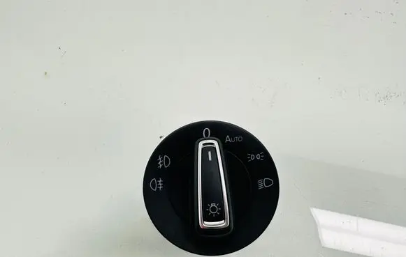 Volkswagen Touran III Light switch 5G0941431BD 00002683