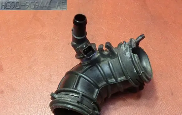 Ford S-MAX Air intake hose/pipe HG9Q9G944AE