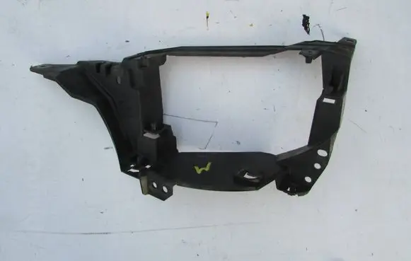BMW X5 G05 Muffler mount bracket/holder 8074187