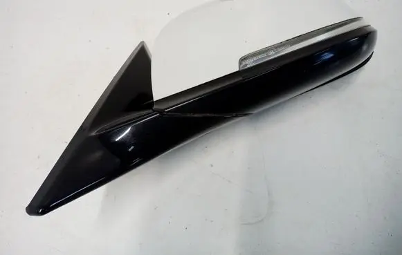 Front door electric wing mirror