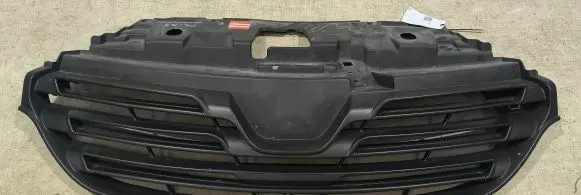 Renault Trafic III (X82) Front bumper upper radiator grill 623108673