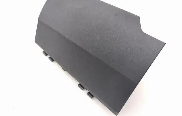 Glove box