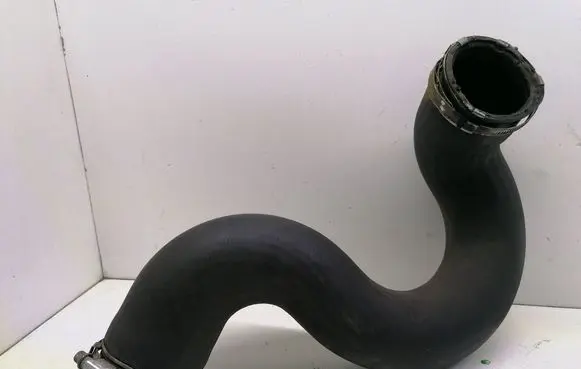 Citroen C4 I Picasso Intercooler hose/pipe 9657574580