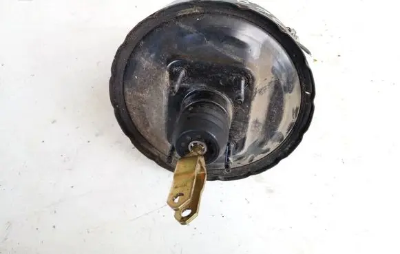 Nissan Primera Brake booster 472109f507
