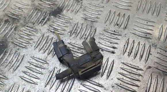 Mazda MPV Valve vacuum K5T44173 KJ03A