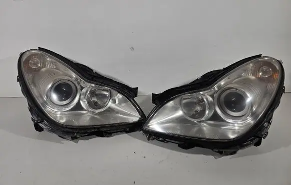 Mercedes-Benz CLS C219 Headlights/headlamps set 125120261902