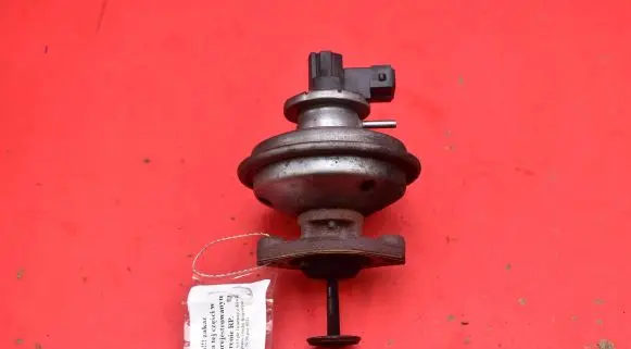 BMW 7 F01 F02 F03 F04 EGR valve 7801942