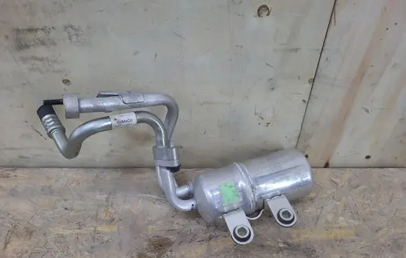 Volvo V50 Air conditioning (A/C) air dryer 4N5H19A834HK